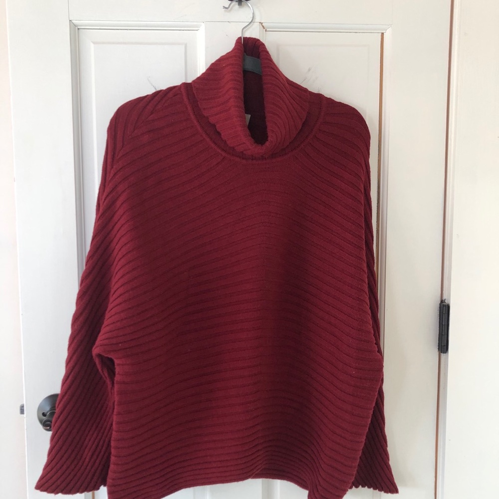 Larry Levine sweater